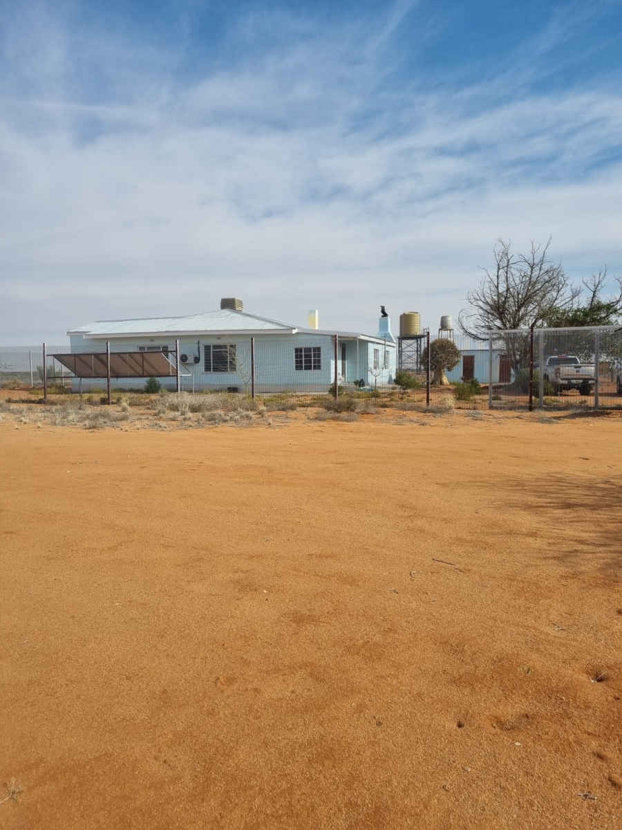 4 Bedroom Property for Sale in Springbok Rural Northern Cape